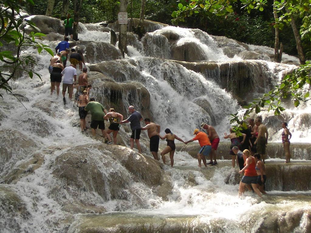 Chill On The Hill Ocho Rios Exterior foto