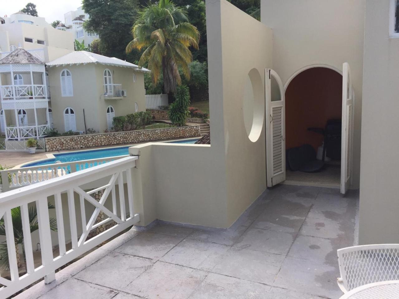 Chill On The Hill Ocho Rios Exterior foto
